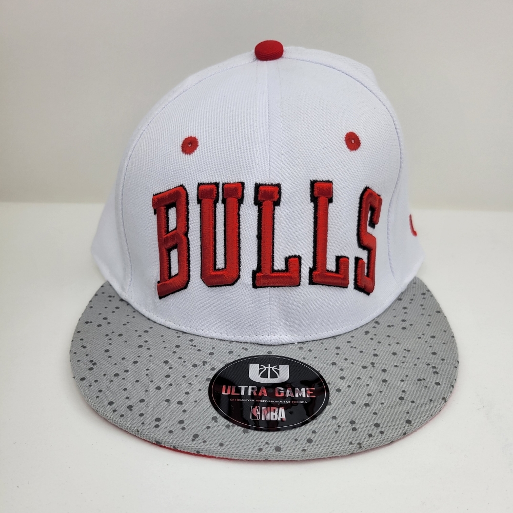 New NBA Chicago Bulls Embroidered Logo Snapback Hat Cap